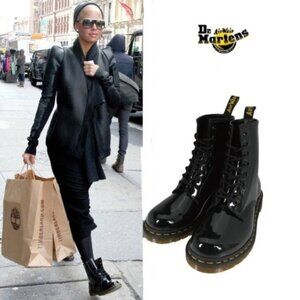 Dr. Martens 1460 Black Patent Lamper